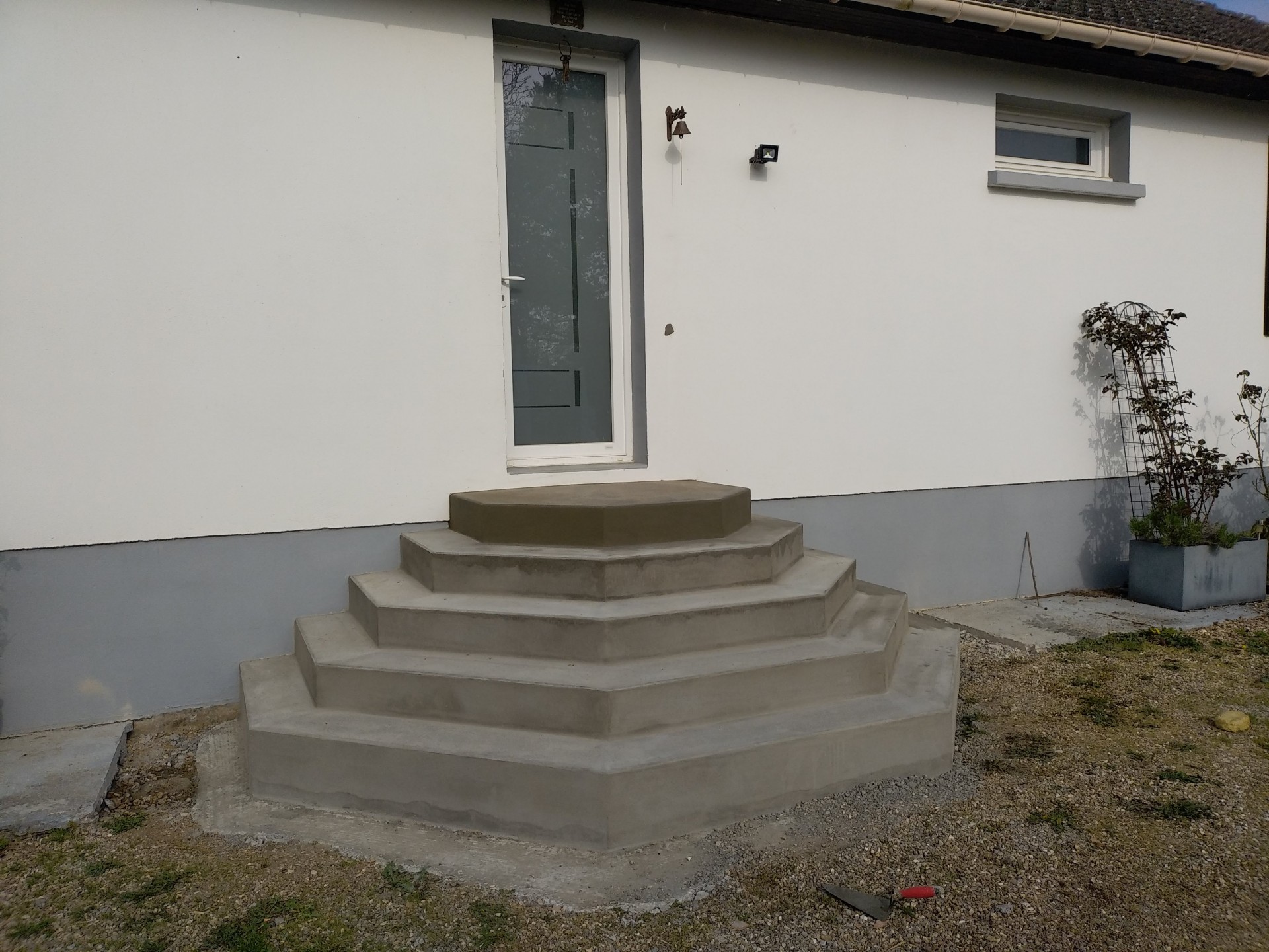 Création d'un escalier en béton